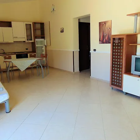 Apartment Oasi Lamia