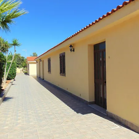 Apartment Oasi Lamia